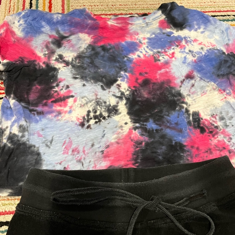 Katie J Girls Large crop T.  Worn 1 x